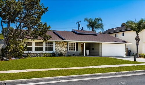 121 W Borromeo Ave, Placentia, CA, 92870-2206 | Card Image