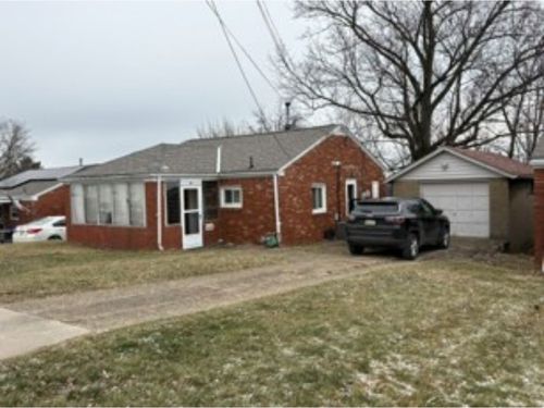 104 Delrose Dr, Mckeesport, PA, 15133-2112 | Card Image