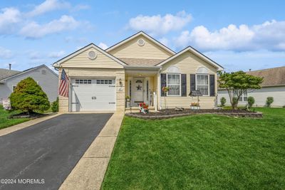 61 Canterbury Lane, Home with 2 bedrooms, 2 bathrooms and null parking in Toms River NJ | Image 2