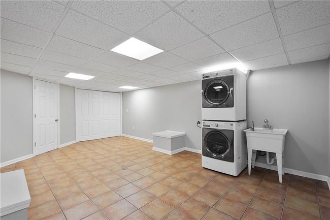 2671 Thorntree Dr, House other with 4 bedrooms, 3 bathrooms and 2 parking in Upper St. Clair PA | Image 37