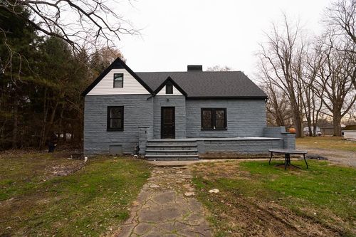 945 Virginia Ave, Ashland, OH, 44805-1949 | Card Image