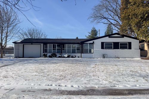 1424 Comanche, Rockford, IL, 61107 | Card Image