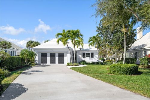 4805 Saint James Ave, Vero Beach, FL, 32967-7355 | Card Image