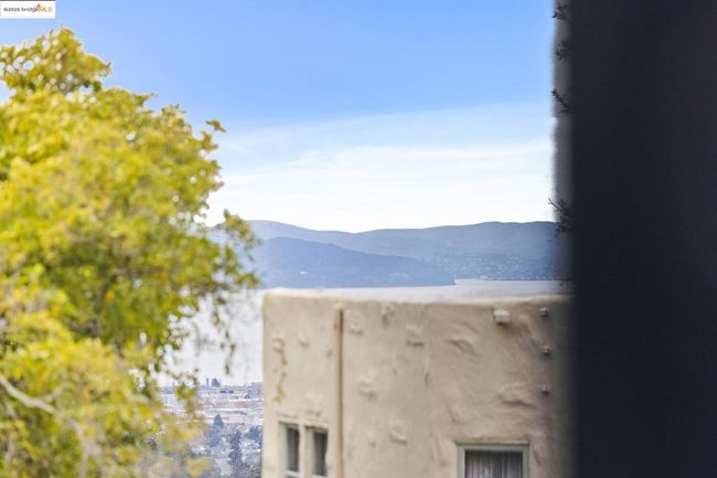 1386 Euclid Ave, House other with 4 bedrooms, 2 bathrooms and 1 parking in Berkeley CA | Image 32
