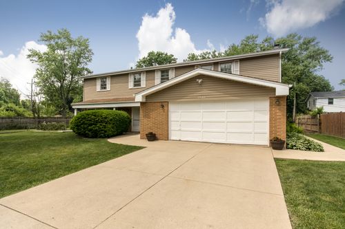 1504 Pfingsten Rd, Glenview, IL, 60025-1246 | Card Image