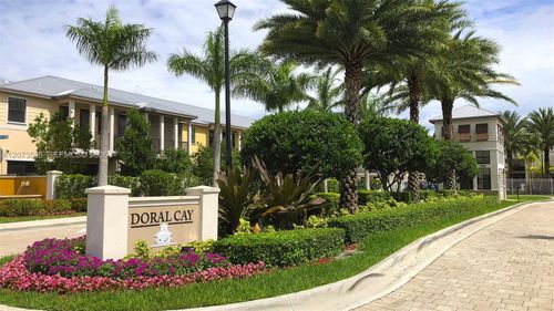 5930 Nw 104th Path, Doral, FL, 33178-2617 | Card Image