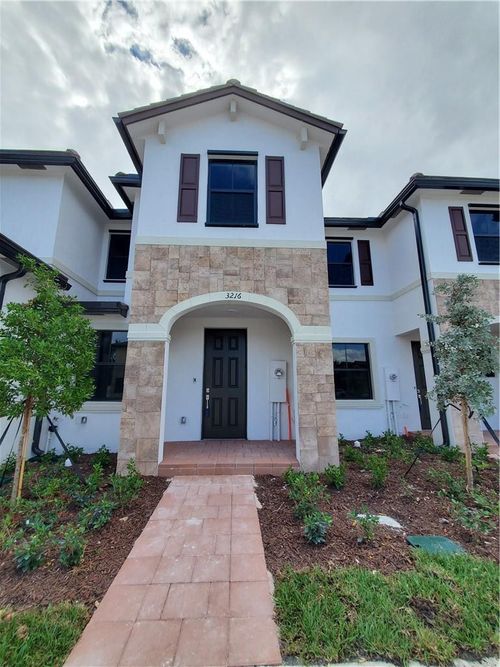 3216 W 114th Ter, Hialeah, FL, 33018-2215 | Card Image