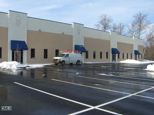 7 Francis J Clarke Cir, Bethel, CT, 06801-2896 | Card Image