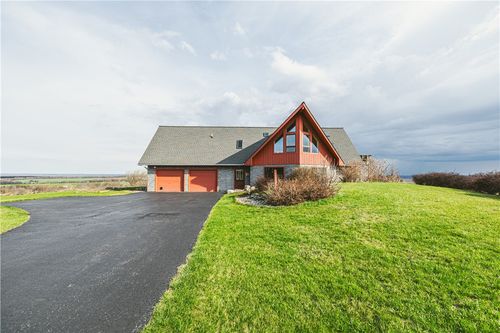 6520 N Avon Rd, Honeoye Falls, NY, 14472-8807 | Card Image