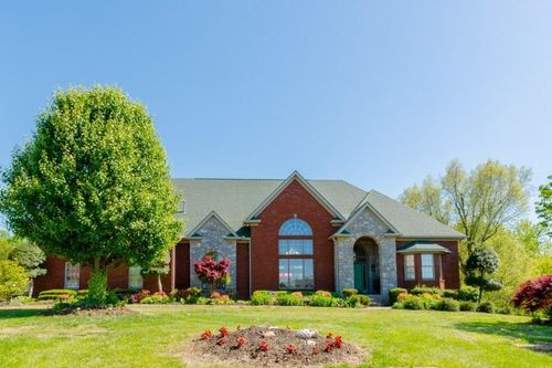 3004 Edgemont Dr, Clarksville, TN, 37043 | Card Image