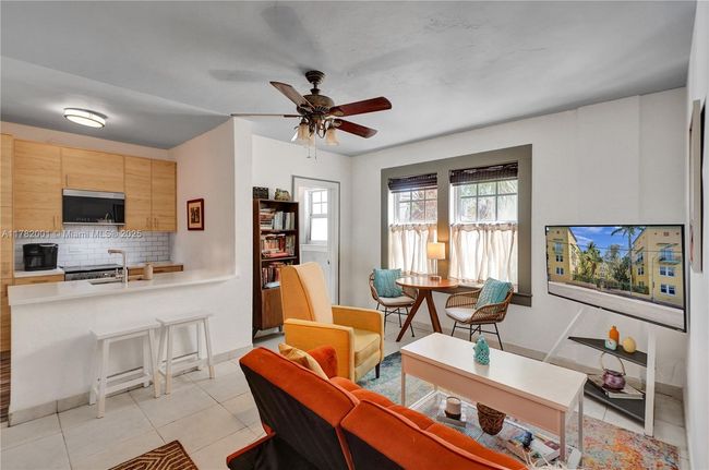 APT-202 - 536 14 Th St, Condo with 2 bedrooms, 2 bathrooms and null parking in Miami Beach FL | Image 5