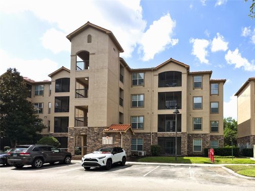 5104-8010 Tuscany Way, DAVENPORT, FL, 33896-5443 | Card Image