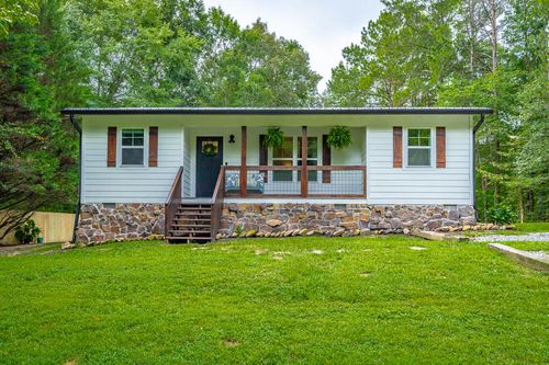 469 Round Pond Rd, La Fayette, GA, 30728-6204 | Card Image