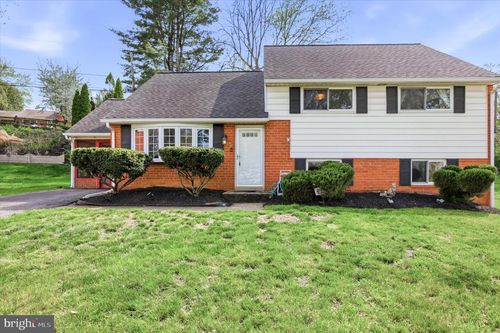 411 Lori Ln, KING OF PRUSSIA, PA, 19406-3143 | Card Image