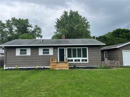12 Fairlawn Dr, Honeoye Falls, NY, 14472-1216 | Card Image