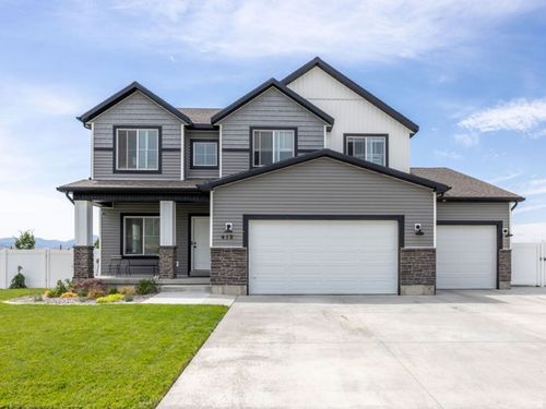 412 S 1170 E, Hyrum, UT, 84319-4704 | Card Image