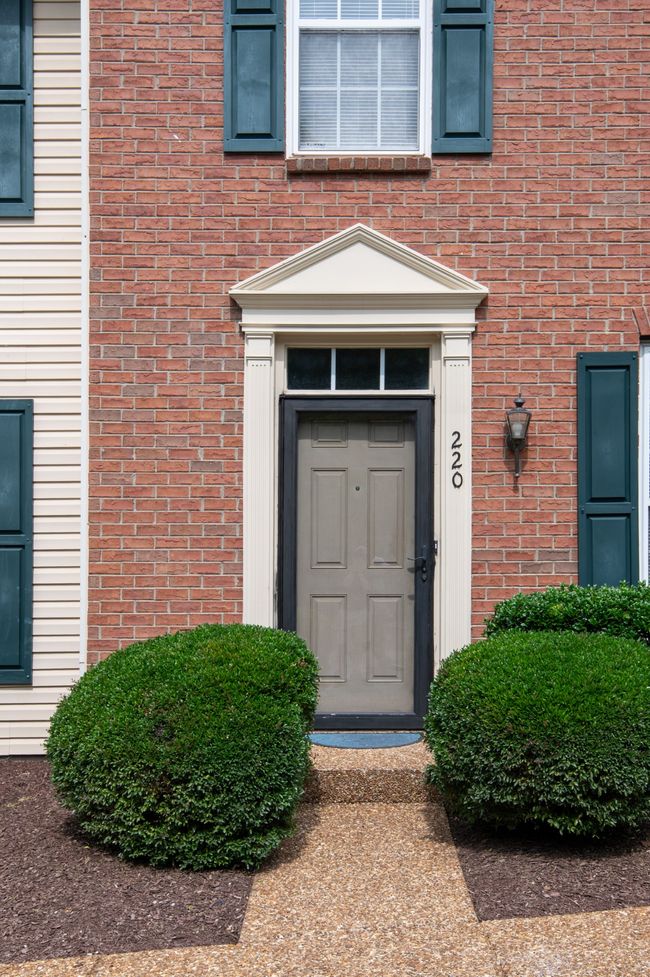 UNIT-220 - 5170 Hickory Hollow Pkwy, Townhouse with 3 bedrooms, 3 bathrooms and null parking in Antioch TN | Image 4