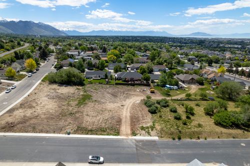 2-1018 E 300 S, Pleasant Grove, UT, 84062-3337 | Card Image