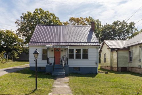3930 Shinnston Pike, Clarksburg, WV, 26301-6351 | Card Image