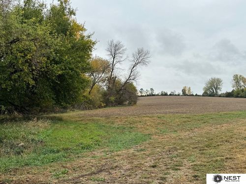 24 Mill Rd, Lincoln, NE, 68514 | Card Image
