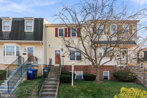 1705 Hart Ct, CROFTON, MD, 21114-1630 | Card Image