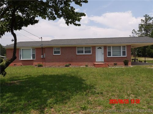 301 W Vinson Ave, Autryville, NC, 28318-6502 | Card Image
