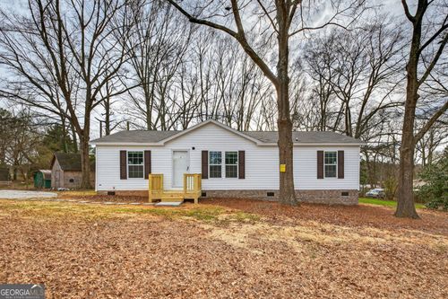 720 Woodland Cir, Loganville, GA, 30052-4450 | Card Image