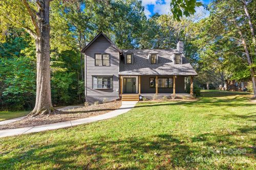 7201 Leaves Ln, Charlotte, NC, 28213-5755 | Card Image