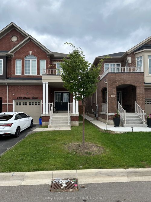 486 Downes Jackson Hts, Milton, ON, L9T8W1 | Card Image