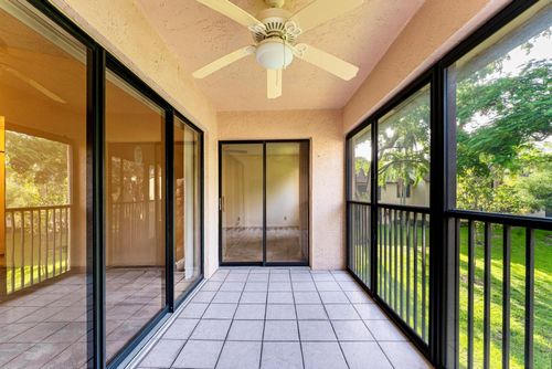 2393-3185 Carambola Cir S, Coconut Creek, FL, 33066-2112 | Card Image