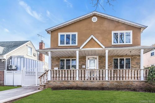 81-43 262nd St, Glen Oaks, NY, 11004-1510 | Card Image