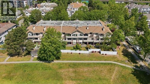 105-7231 Antrim Ave, Burnaby, BC, V5J5H5 | Card Image