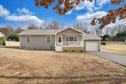 44 Strawberry Banks Dr, Moneta, VA, 24121-3716 | Card Image