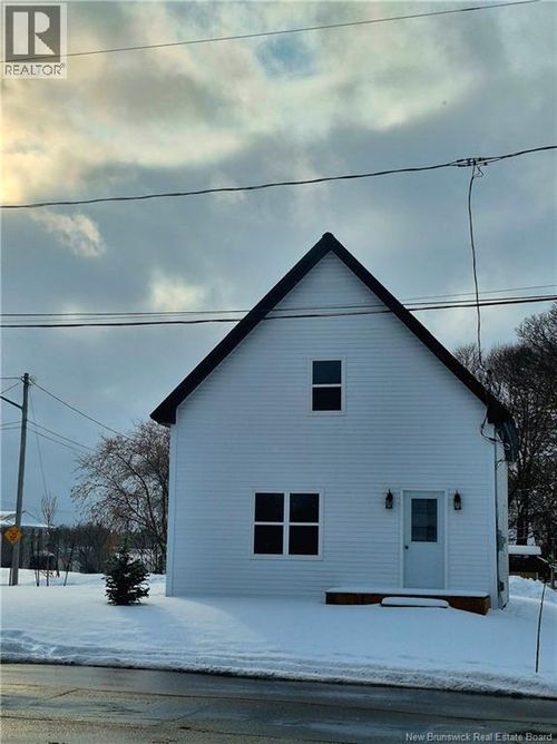 200 Jubilee St, Shediac, NB, E4P1X5 | Card Image