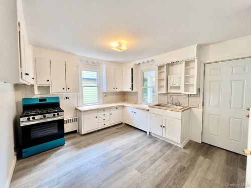 151 Orange Tpke, Sloatsburg, NY, 10974-1509 | Card Image