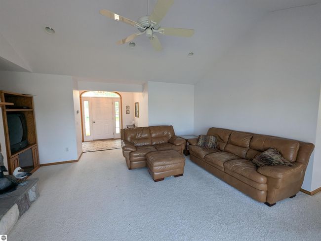 1810 E Riverside Drive, House other with 3 bedrooms, 2 bathrooms and null parking in Au Gres MI | Image 31