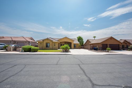 3627 S Tillman Way, Yuma, AZ, 85365-6727 | Card Image