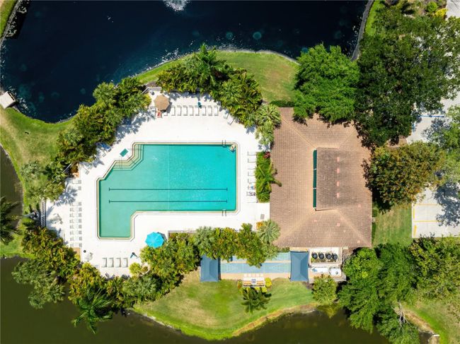5511 - 5511 Ashton Way, Condo with 2 bedrooms, 2 bathrooms and null parking in SARASOTA FL | Image 17
