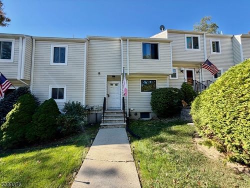 15 Shady Ln, Hamburg, NJ, 07419-9778 | Card Image