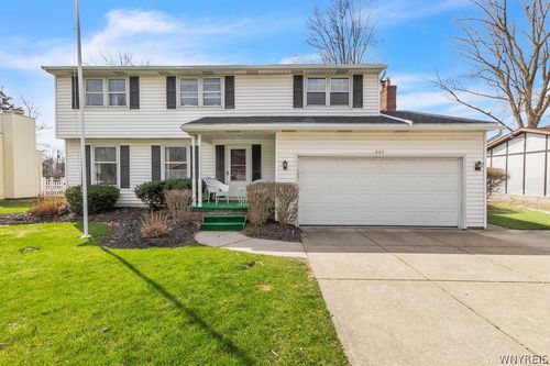 223 W Klein Rd, Amherst, NY, 14221-1525 | Card Image