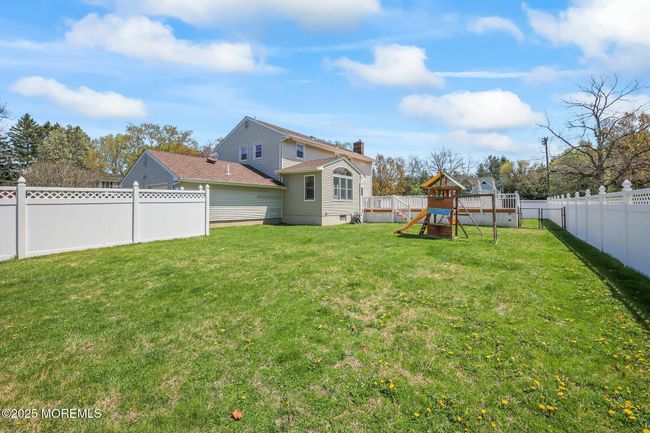 162 Joysan Ter, House other with 4 bedrooms, 3 bathrooms and null parking in Freehold NJ | Image 43
