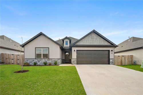 1021 Monarch Rd, Centerton, AR, 72719-3015 | Card Image