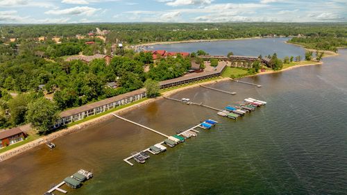 9151 Breezy Point Dr, Pequot Lakes, MN, 56472-3459 | Card Image