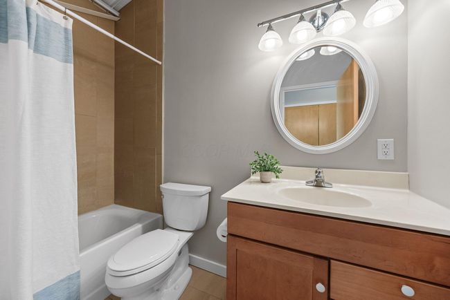 752 N Pearl St, Condo with 2 bedrooms, 3 bathrooms and null parking in Columbus OH | Image 28