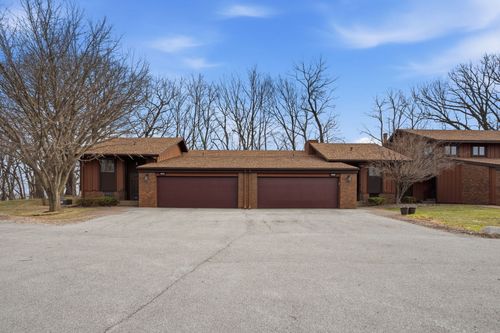 4828 6th Avenue Dr, Moline, IL, 61265-2775 | Card Image