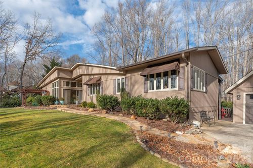 471 Brunswick Rd, Waynesville, NC, 28786-4784 | Card Image