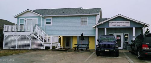 4712 N Croatan Hwy, Kitty Hawk, NC, 27949-8911 | Card Image
