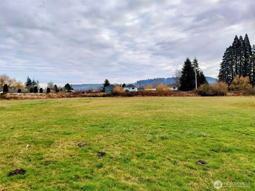 519 Valentine Ave, Pacific, WA, 98047-1305 | Card Image