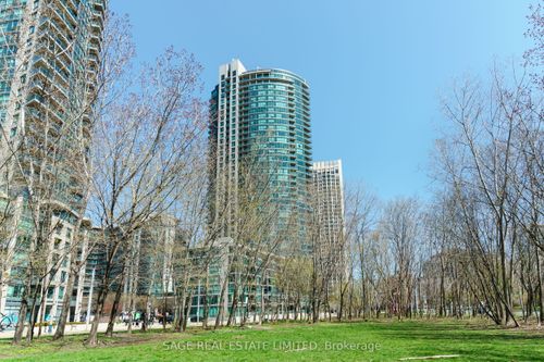2707-215 Fort York Blvd, Toronto, ON, M5V4A2 | Card Image