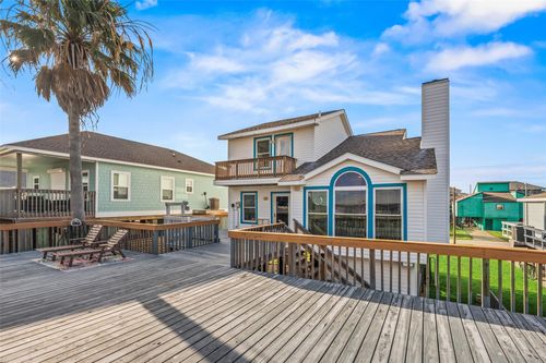 313 Schooner Dr, Freeport, TX, 77541-9496 | Card Image